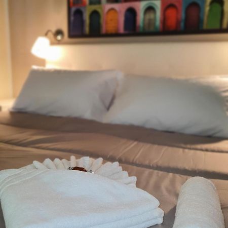 4Rooms Guest House Free Wi-Fi Salerno Luaran gambar