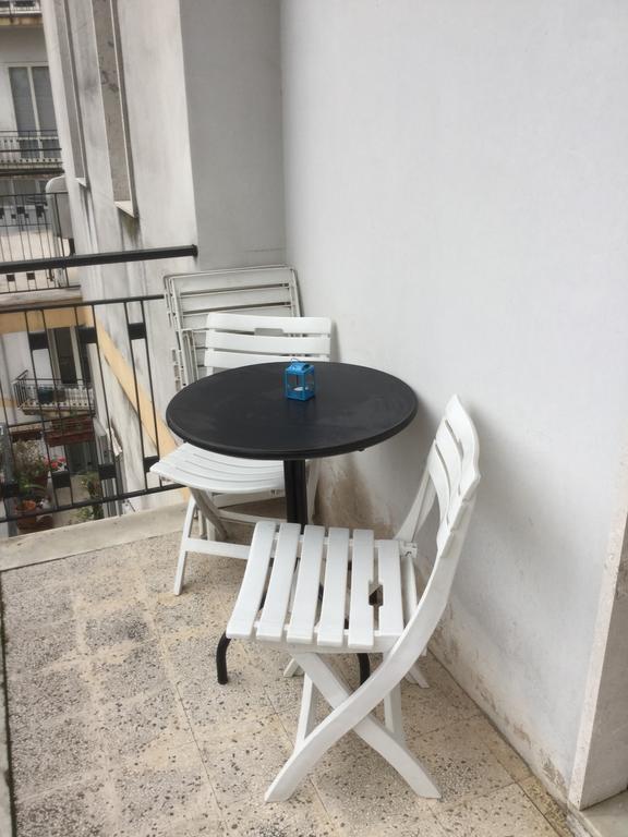 4Rooms Guest House Free Wi-Fi Salerno Luaran gambar
